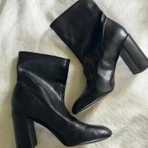 Bcbg generation boots 9.5 black